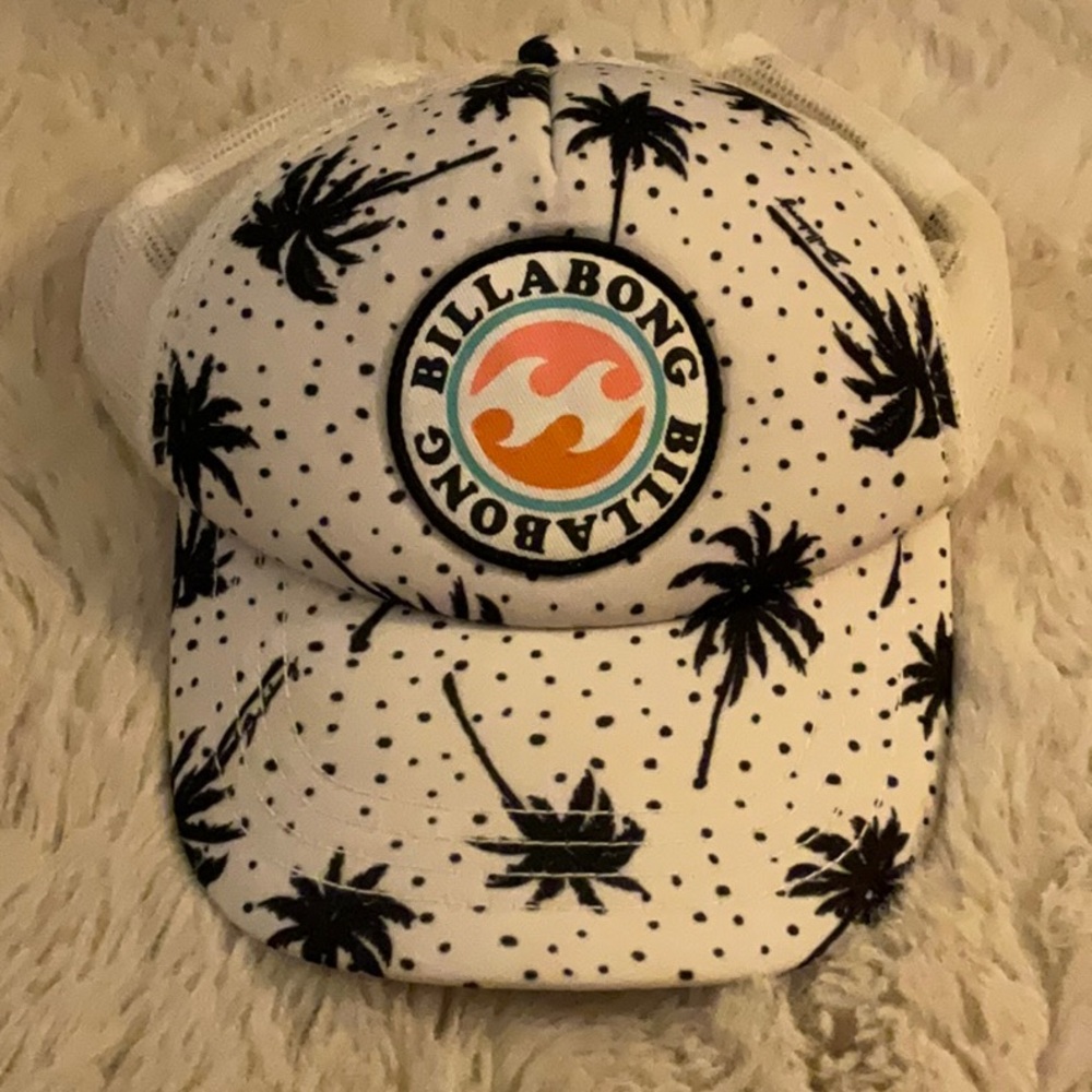 Billabong Black and White Palm Tree Hat